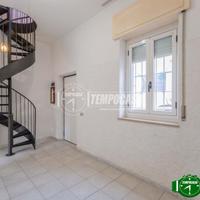 LUMINOSO BILOCALE SENZA SPESE CONDOMINIALI IN CENT