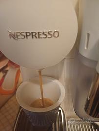 macchina caffè nespresso lattissima 