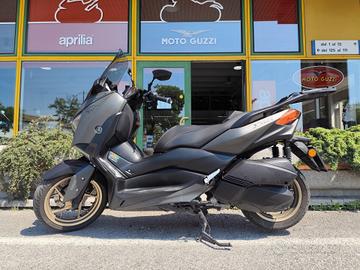 Yamaha X-Max 300 TECH