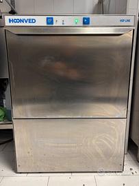 Lavastoviglie professionale