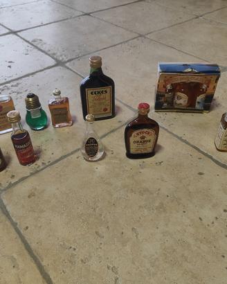 bottiglie piccole liquori antiche
