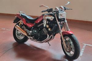 Yamaha FZX 750