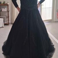 abito da sposa nero creato in prestigioso Atelier