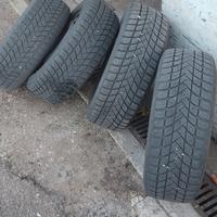 cerchi da 14 con pneumatuci