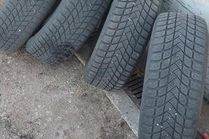 cerchi da 14 con pneumatuci