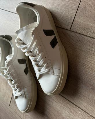 Scarpe Veja white kaki