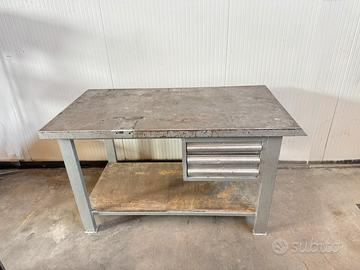 Banco da lavoro ferro