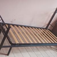 Letto singolo in ferro battuto 