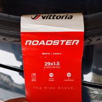 Copertone rigido Vittoria Roadster nero