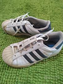 Adidas Superstar bianche e glitter numero 35