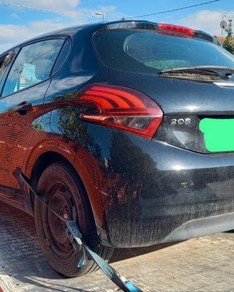 Ricambi per Peugeot 208 anno 2019