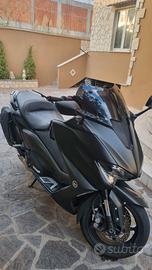 Tmax 560