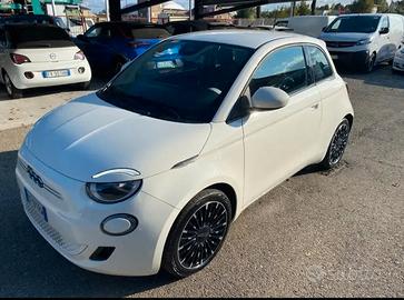 Fiat 500 E 42kwh icon