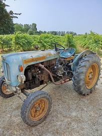 Trattore d'epoca landini r4500