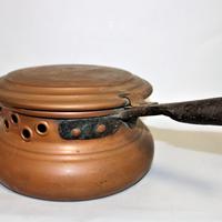 Antico scaldino in rame
