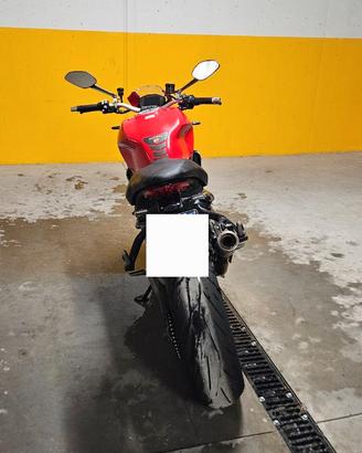 Ducati monster 1200s