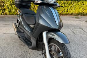Piaggio beverly 500