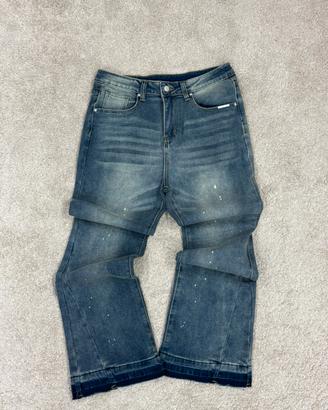Jeans flared