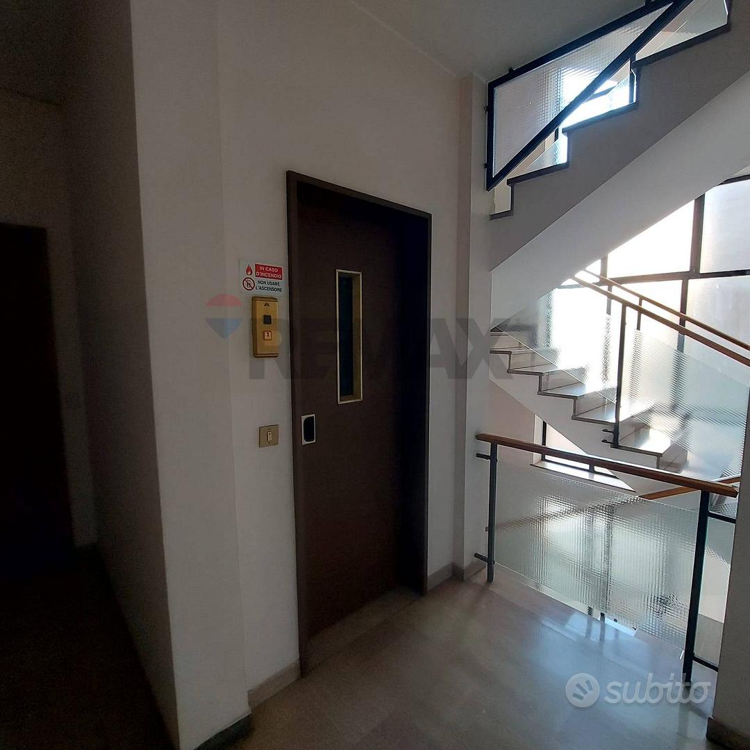 Apartment in Varese, Centro, Marone - Vista 4