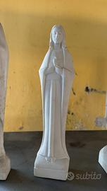 Statua in marmo bianco di Carrara