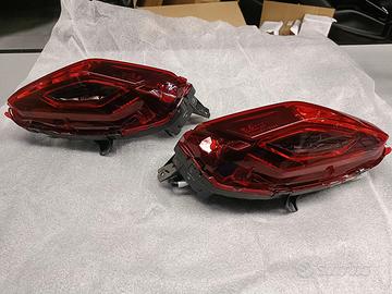 FANALI POSTERIORI YAMAHA X-MAX 300SP