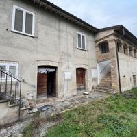 CASA INDIPENDENTE A BEVAGNA