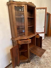 VETRINA CRISTALLIERA IN LEGNO MASSELLO