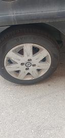 Gomme auto 165 / 65R14