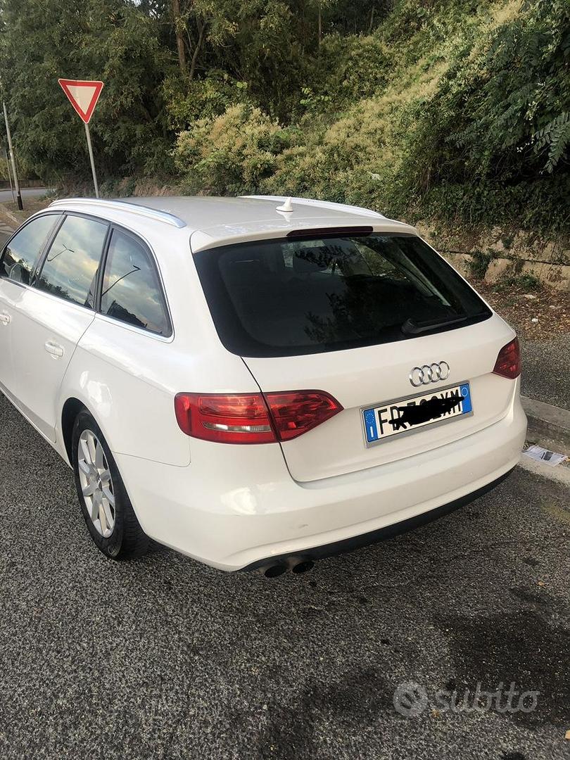 Audi A4 Avant 2012 photo 2