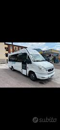 Minibus Iveco Daily