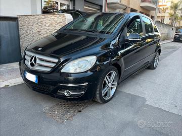 Mercedes-benz B 200 CDI Premium