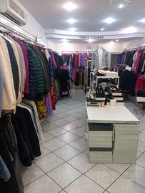 Struttura per negozio di abbigliamento