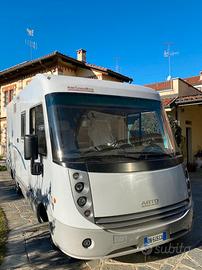 Niesmann Bischoff Arto 64L