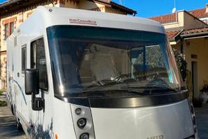 Niesmann Bischoff Arto 64L