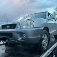 ricambi HYUNDAI SANTAFE 2.0 CRDI D4EA anno 2004