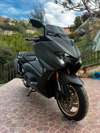 Tmax 560