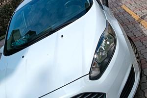 Ford Fiesta 2015 benzina GpL scade 2035