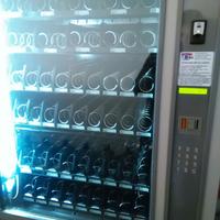 Distributore automatico bibite e pasticceria