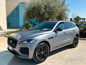 Jaguar F-Pace R-Dynamic Anticipo €11.500 noleggio 