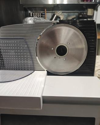 Affettatrice sgl AXIA 75w