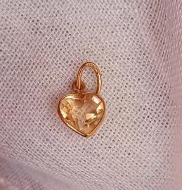 ciondolo in oro giallo con topazio 