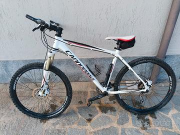 MTB Cannondale 26 