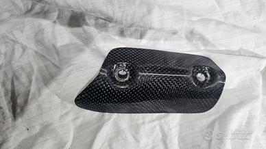 Beverly 400 HPE - Paracalore in VERO CARBONIO