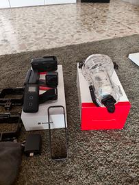 insta 360 One R dive case telecomando sd