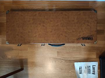 Chitarra elettrica Yamaha 
