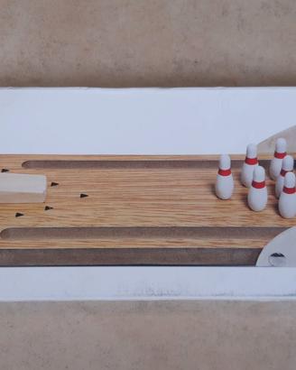 gioco del bowling in legno
