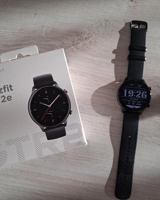smartwatch Amazfit gtr2 essenzial