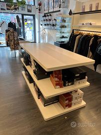 Mobile bancone negozio