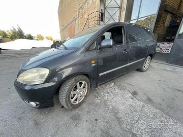 Ricambi Toyota Avensis Verso 2.0 D-4D del 2007