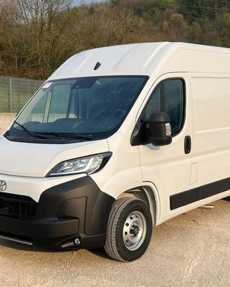 TOYOTA Proace Max 33 2.2 BlueHDi 120CV PM-TM Fur